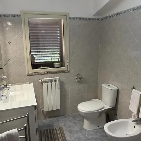 Nina Con Posto Auto דירה