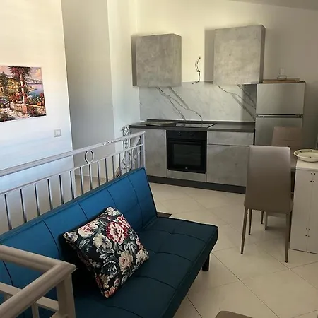 Daire Nina Con Posto Auto Giardini Naxos