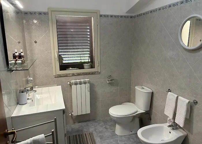 Nina Con Posto Auto Apartamento